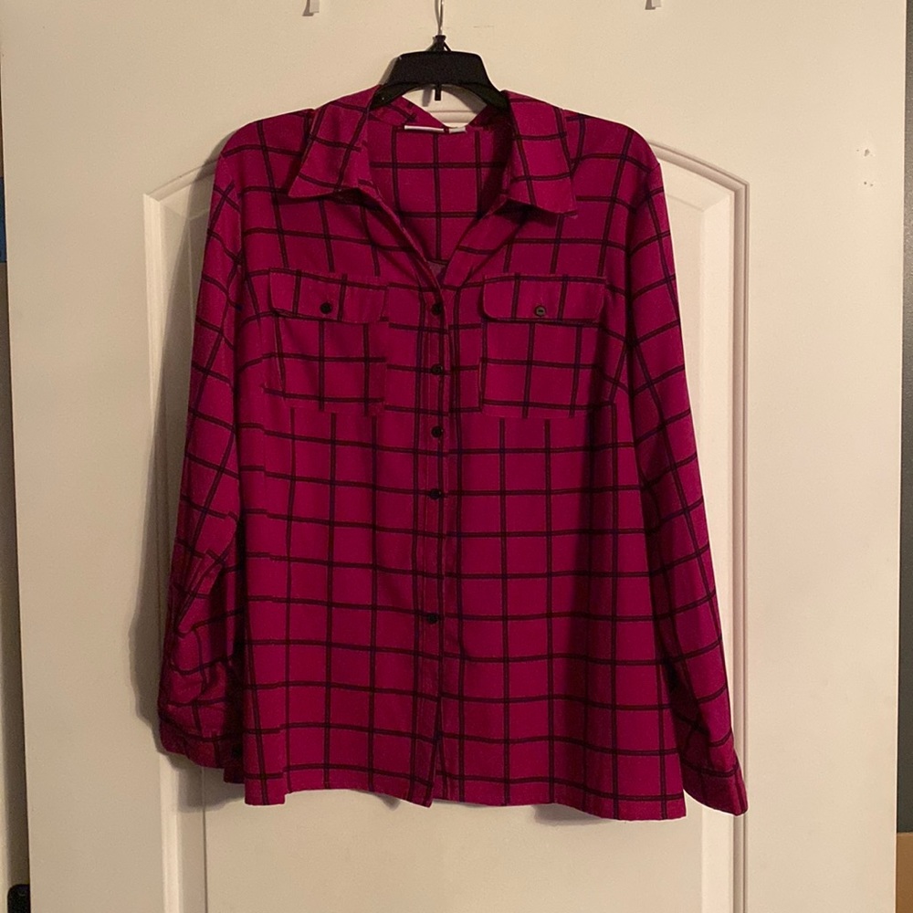 Kim Rogers Button up